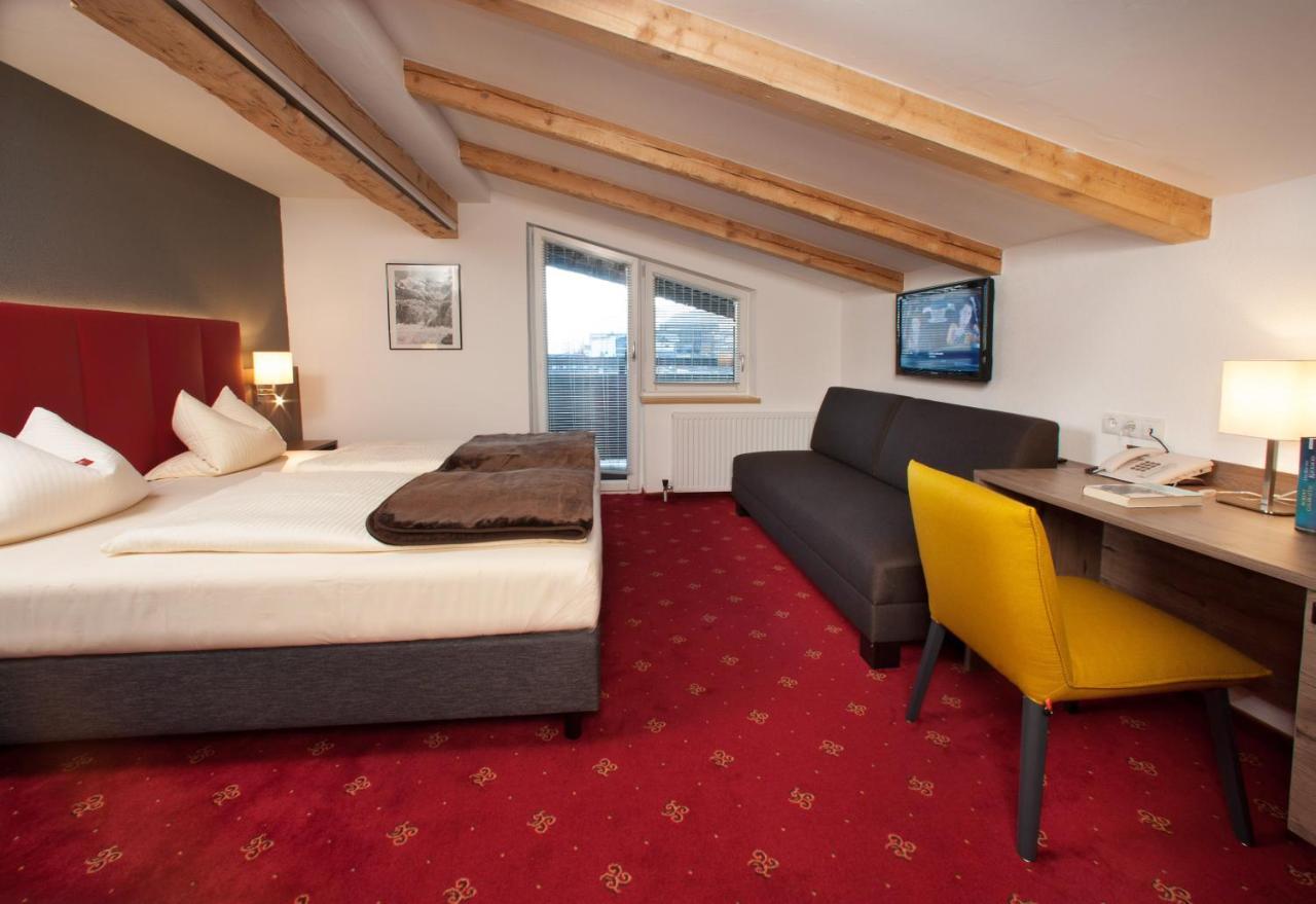 Hotel Bruno Fuegen Exterior photo
