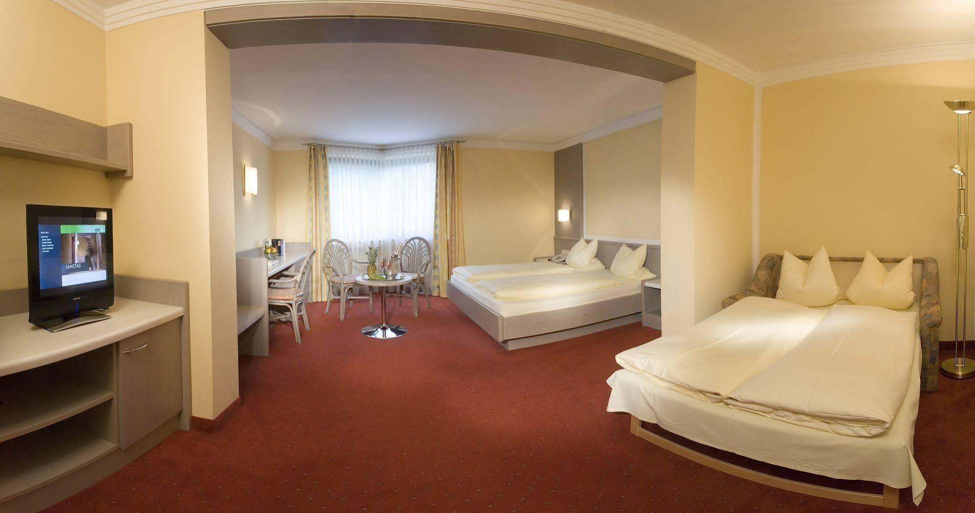 Hotel Bruno Fuegen Exterior photo