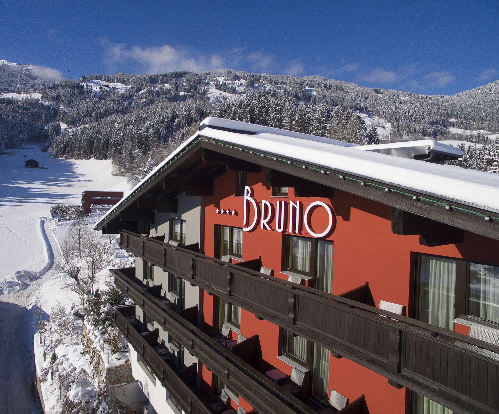 Hotel Bruno Fuegen Exterior photo
