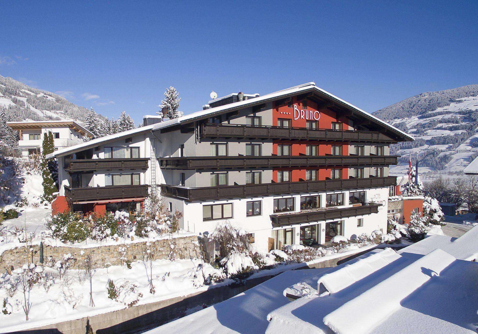 Hotel Bruno Fuegen Exterior photo
