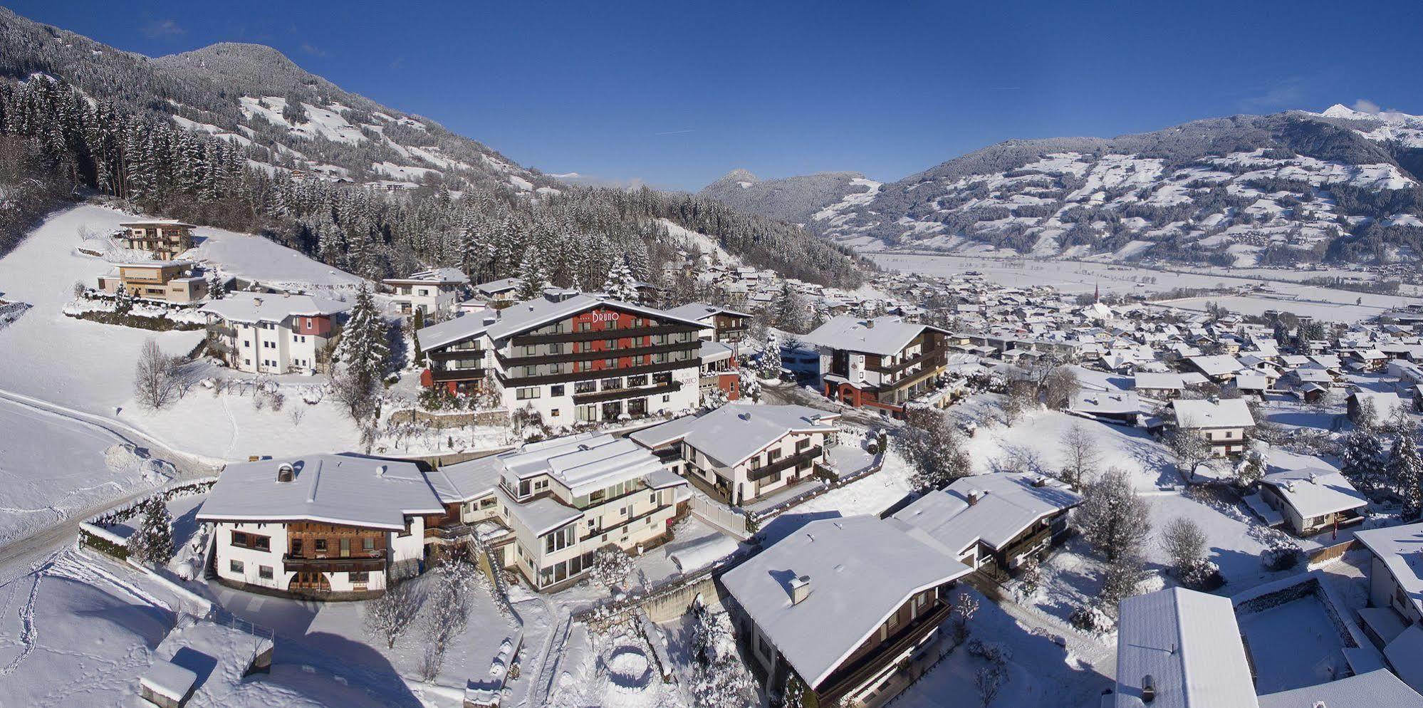 Hotel Bruno Fuegen Exterior photo
